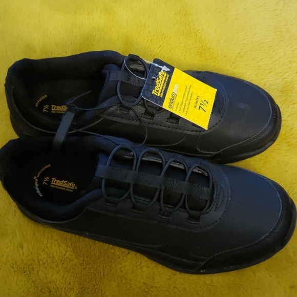 Tredsafe Shoes - TREDSAFE Women's Black Sneakers